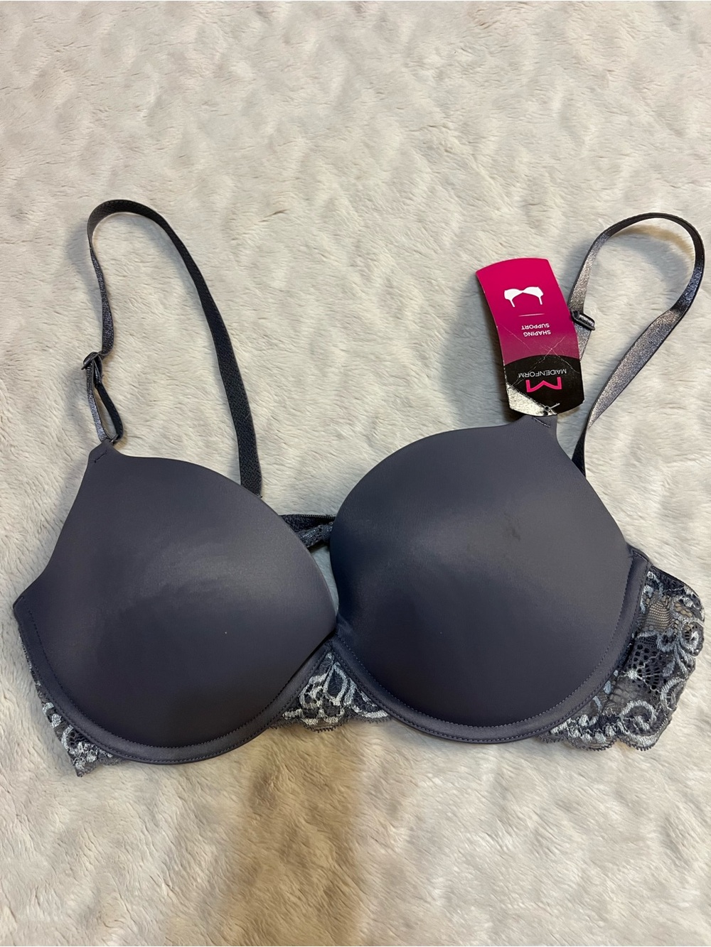 Maidenform Bra, NWT, size 38C